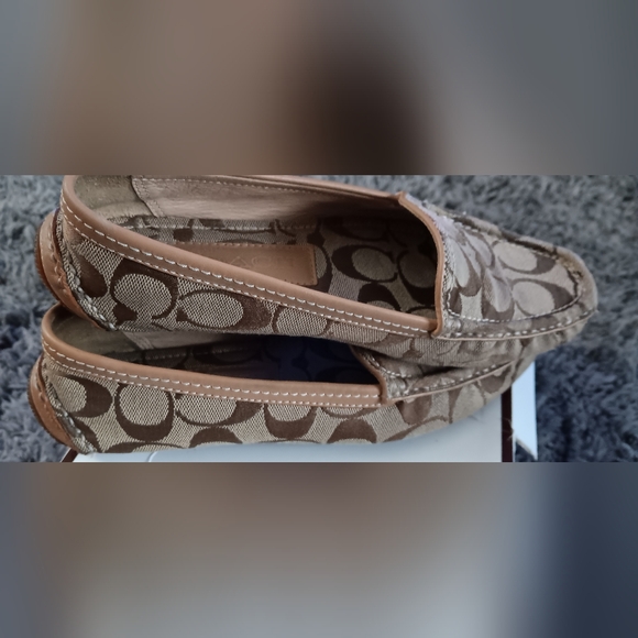 Coach flats - Picture 6 of 16